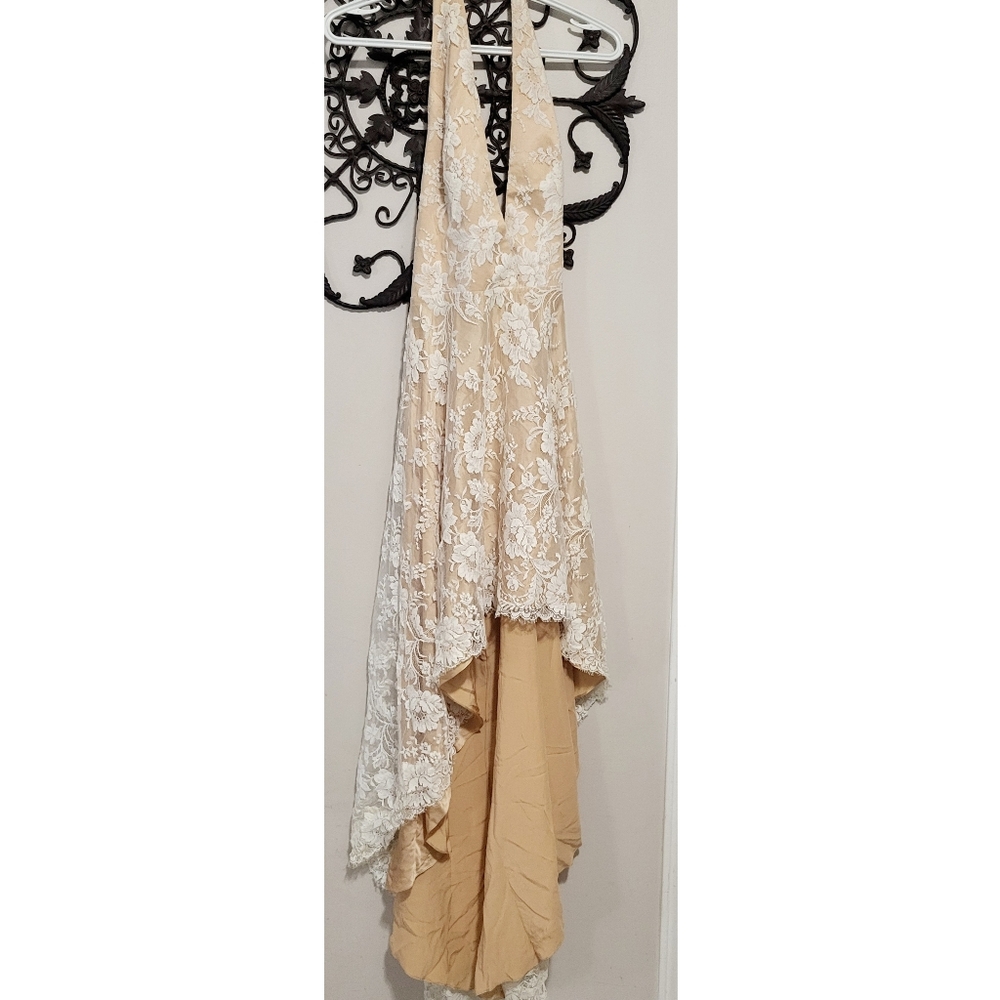 Elegant Lace Halter Dress